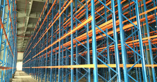 高密度存儲武器——貫通式貨架