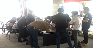 勝通貨架安裝團(tuán)隊(duì)火爆應(yīng)聘現(xiàn)場