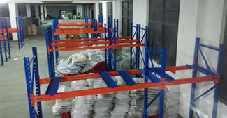 網(wǎng)絡(luò)時代 勝通重型貨架廠家直銷