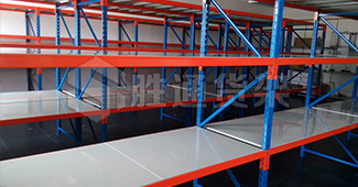 首次拜訪就簽單，為何選擇勝通定做重型橫梁式貨架？