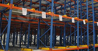 重力式貨架的優(yōu)點(diǎn)及缺點(diǎn)，勝通貨架帶你了解重力式貨架