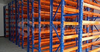 合作7次的泰鴻機(jī)電再訂重型橫梁式貨架