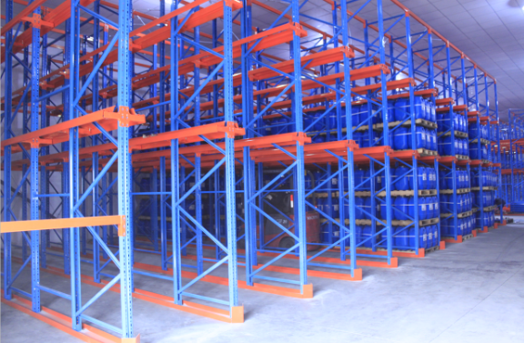 寧波維成貿(mào)易:勝通倉(cāng)儲(chǔ)重型橫梁貨架讓效率加倍