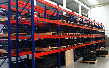 祝賀正導電纜成功訂購100多組重型橫梁貨架