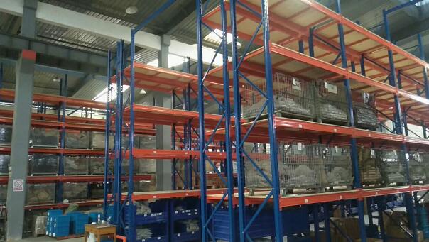 寧波某汽車零部件重型貨架安裝案例