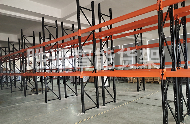 勝通貨架：浙江天泰機(jī)械重型橫梁貨架項(xiàng)目