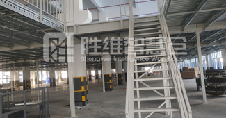 每平方承重500公斤的鋼平臺(tái)，讓這家包裝企業(yè)倉(cāng)儲(chǔ)更方便！