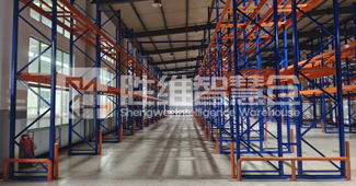 企業(yè)倉儲要想降本增效，選擇勝通重型貨架準錯不了！