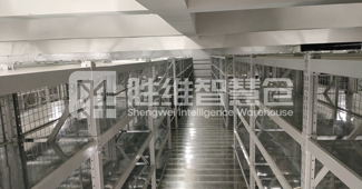 閣樓貨架助力企業(yè)實現(xiàn)倉庫空間三維化存儲，提高存取效率