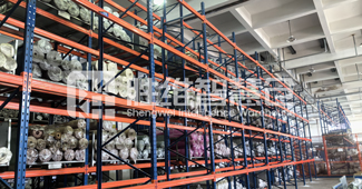 注意，定制型重型貨架，正在傳統(tǒng)紡織企業(yè)里大顯身手！