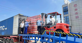 空間利用大師！重型貨架靈活調(diào)節(jié)，出口英國的戶外用品存儲新選擇