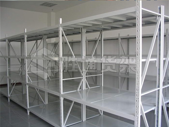 標(biāo)準(zhǔn)貨架的分類,輕型貨架.jpg 標(biāo)準(zhǔn)貨架的分類,輕型貨架.jpg