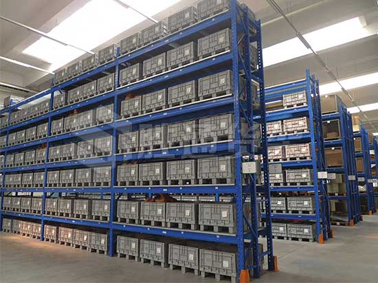 重型貨架，中型貨架，模具貨架.jpg