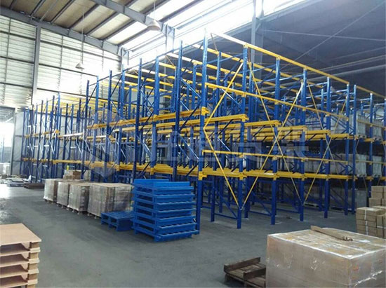 貫通式貨架有哪些優(yōu)勢,貫通式貨架有哪些缺點(diǎn).jpg 貫通式貨架有哪些優(yōu)勢,貫通式貨架有哪些缺點(diǎn).jpg