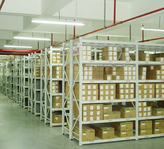 中型擱板式貨架高度是多少,中型擱板式貨架加工要求.jpg 中型擱板式貨架高度是多少,中型擱板式貨架加工要求.jpg