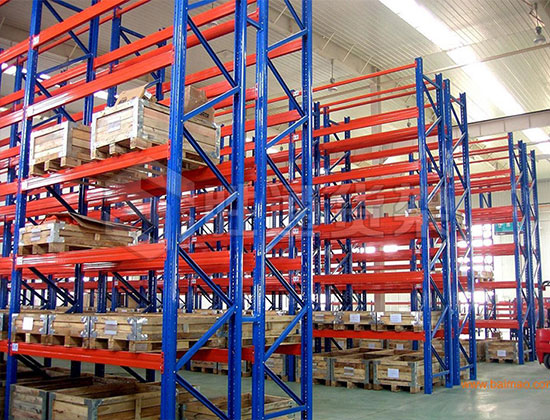 重型橫梁式貨架結(jié)構(gòu)特征有哪些.jpg 重型橫梁式貨架結(jié)構(gòu)特征有哪些.jpg