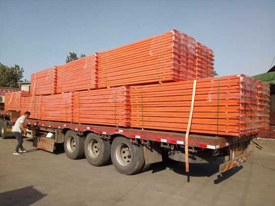 重型橫梁式貨架.jpg 重型橫梁式貨架.jpg