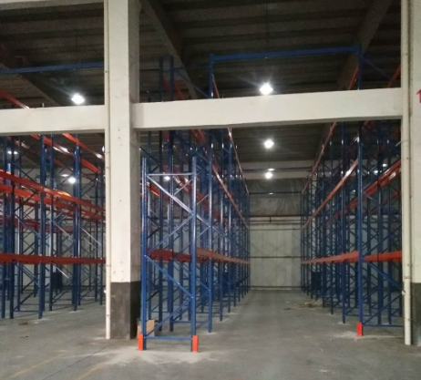 重型倉(cāng)儲(chǔ)貨架.png 重型倉(cāng)儲(chǔ)貨架.png