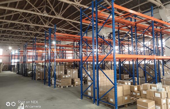 德州五金重型貨架.jpg 德州五金重型貨架.jpg