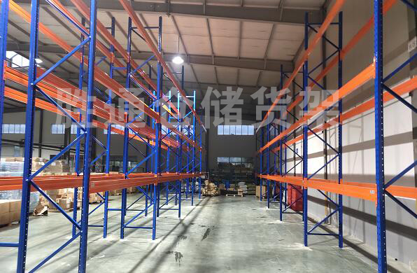 金達(dá)橫梁貨架.jpg 金達(dá)橫梁貨架.jpg