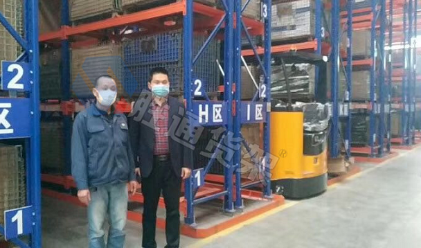 金茂窄巷式貨架.png 金茂窄巷式貨架.png