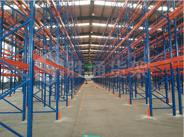 浙江大壹重型橫梁貨架.png 浙江大壹重型橫梁貨架.png