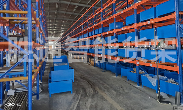 匠心液壓科技重型橫梁貨架規(guī)格.jpg 匠心液壓科技重型橫梁貨架規(guī)格.jpg