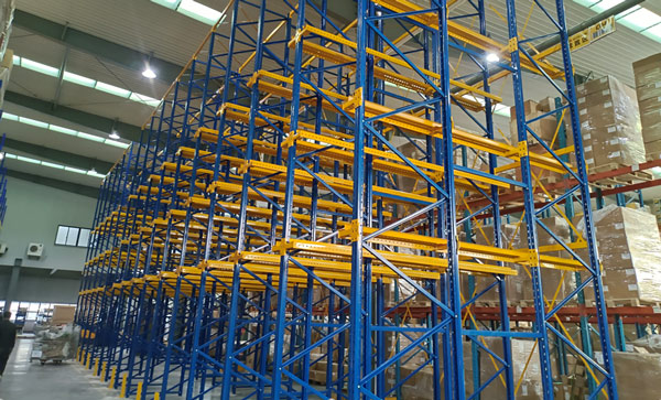 貫通貨架項目 貫通貨架項目