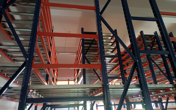 定制型閣樓貨架，讓浙江黎明制造的倉(cāng)庫(kù)“豈止于大”！