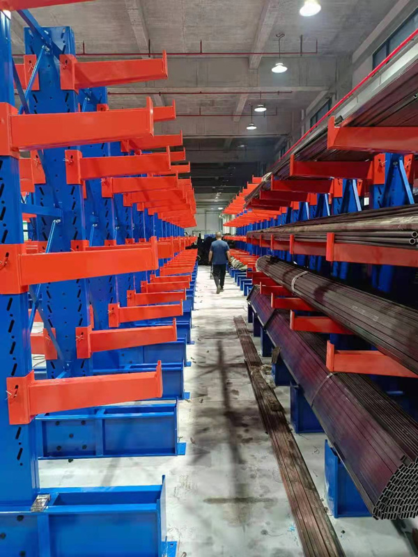 熱烈祝賀勝通懸臂貨架成功入駐星威國(guó)際家居.jpg 熱烈祝賀勝通懸臂貨架成功入駐星威國(guó)際家居.jpg