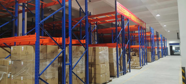 論如何提高倉庫空間，杭州源展表示還是得用勝通自動(dòng)化立體倉庫！