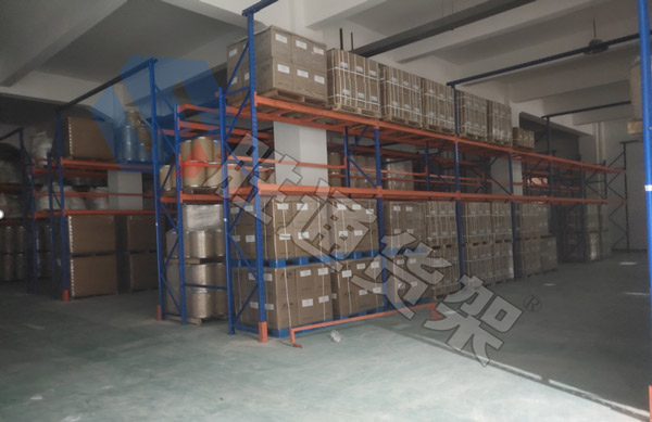 德清博恒化工科技與勝通再次合作，完成新一款重型貨架的定制！