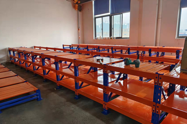 用上勝通重型貨架后，浙江申新愛思開包裝直呼選對(duì)了！