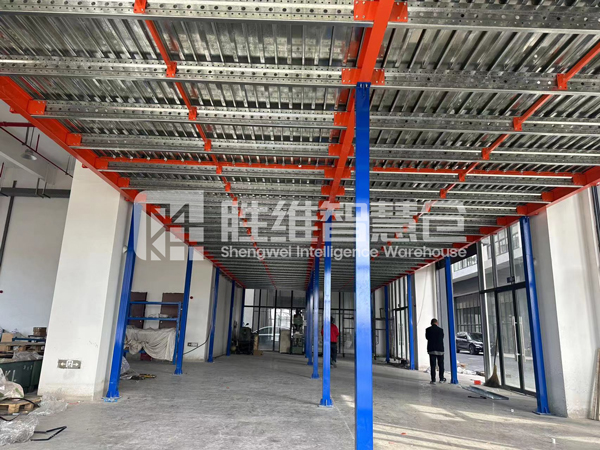 鋼平臺(tái) 鋼平臺(tái)