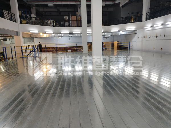 閣樓貨架 閣樓貨架