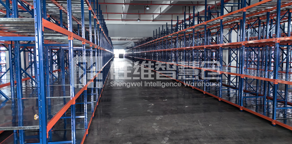 重型層板貨架 重型層板貨架