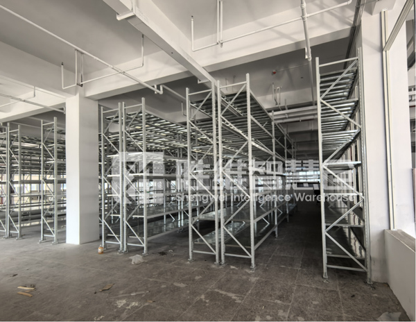 料箱立體貨架2600.jpg 料箱立體貨架2600.jpg