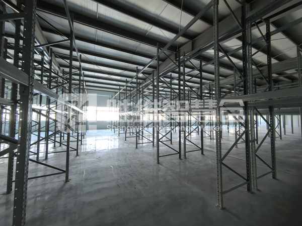 重型貨架600.jpg 重型貨架600.jpg