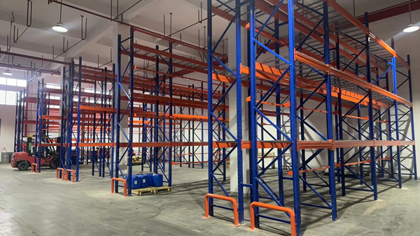 重型貨架2600.jpg 重型貨架2600.jpg