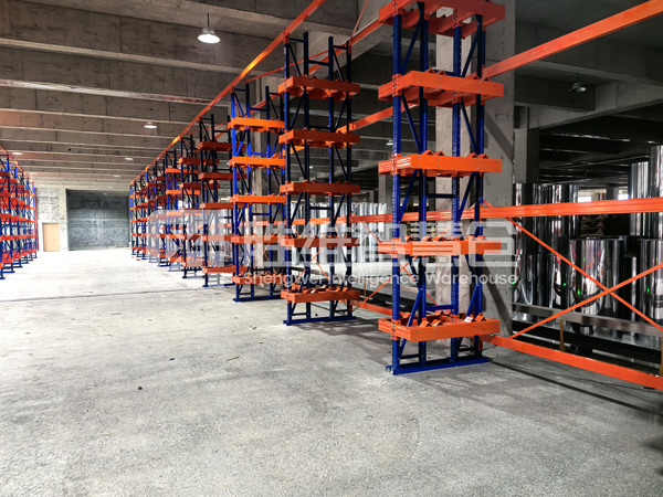 卷料貨架2600.jpg 卷料貨架2600.jpg