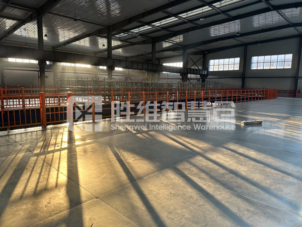 鋼平臺(tái)600.jpg 鋼平臺(tái)600.jpg