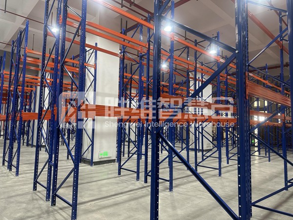 重型貨架600.jpg 重型貨架600.jpg