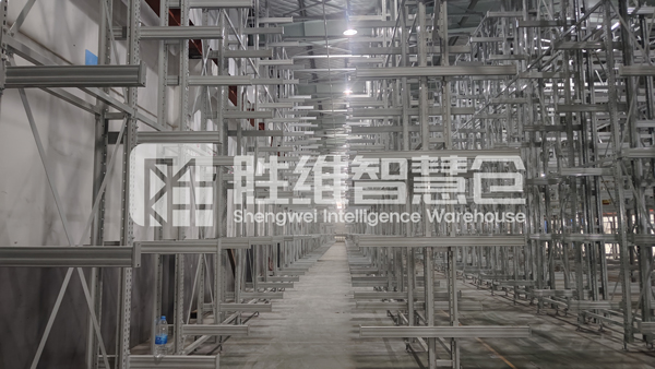 懸臂堆垛機立體庫2600.jpg 懸臂堆垛機立體庫2600.jpg