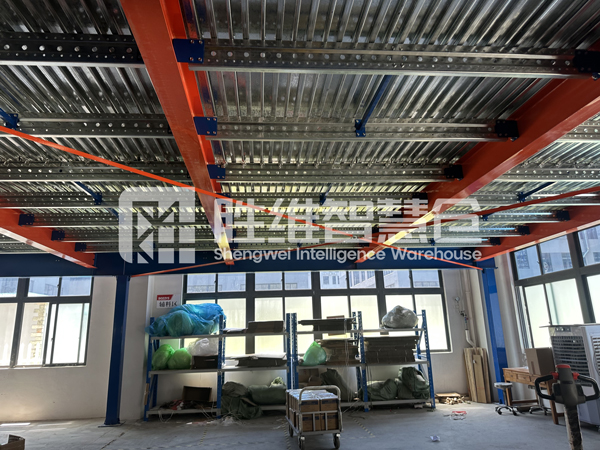 鋼平臺2600.jpg 鋼平臺2600.jpg