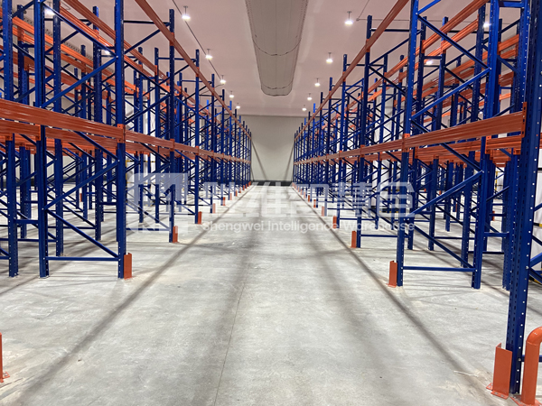 冷鏈-重型貨架600.jpg 冷鏈-重型貨架600.jpg