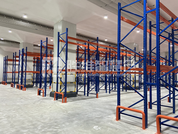 冷鏈-重型貨架2600.jpg 冷鏈-重型貨架2600.jpg