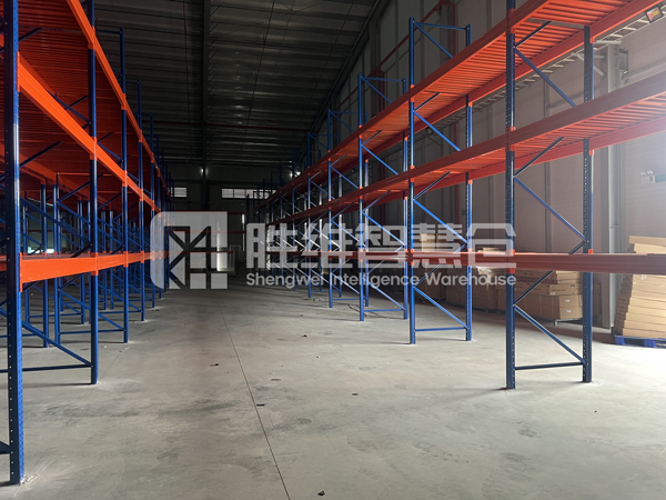 機(jī)械重型貨架600.jpg 機(jī)械重型貨架600.jpg